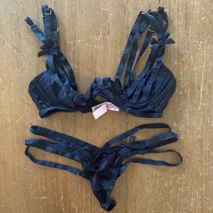 Agent Provocateur - complete set